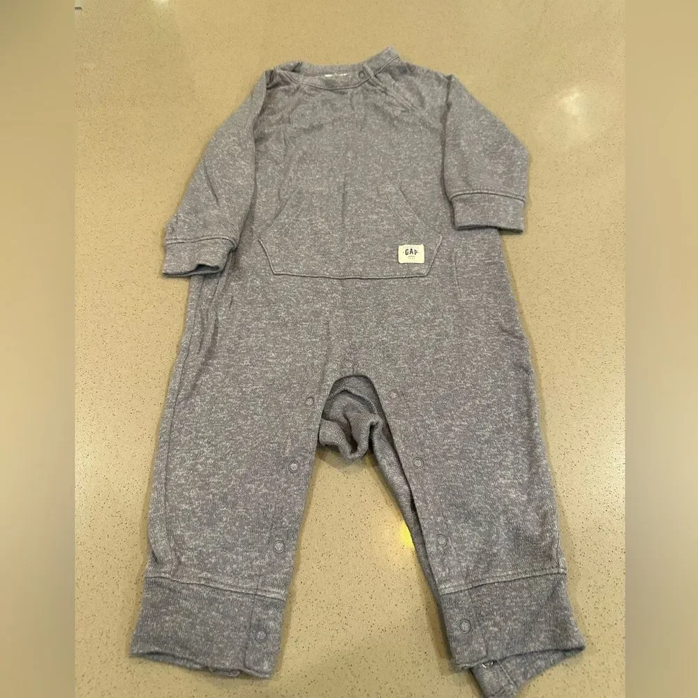 Baby Gap set of two long sleeve long pants boys rompers